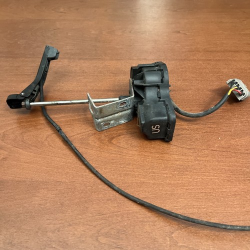 Headlight wiper motor assembly - headlight,