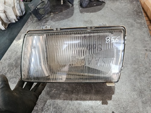 Saab 900 left - left, front